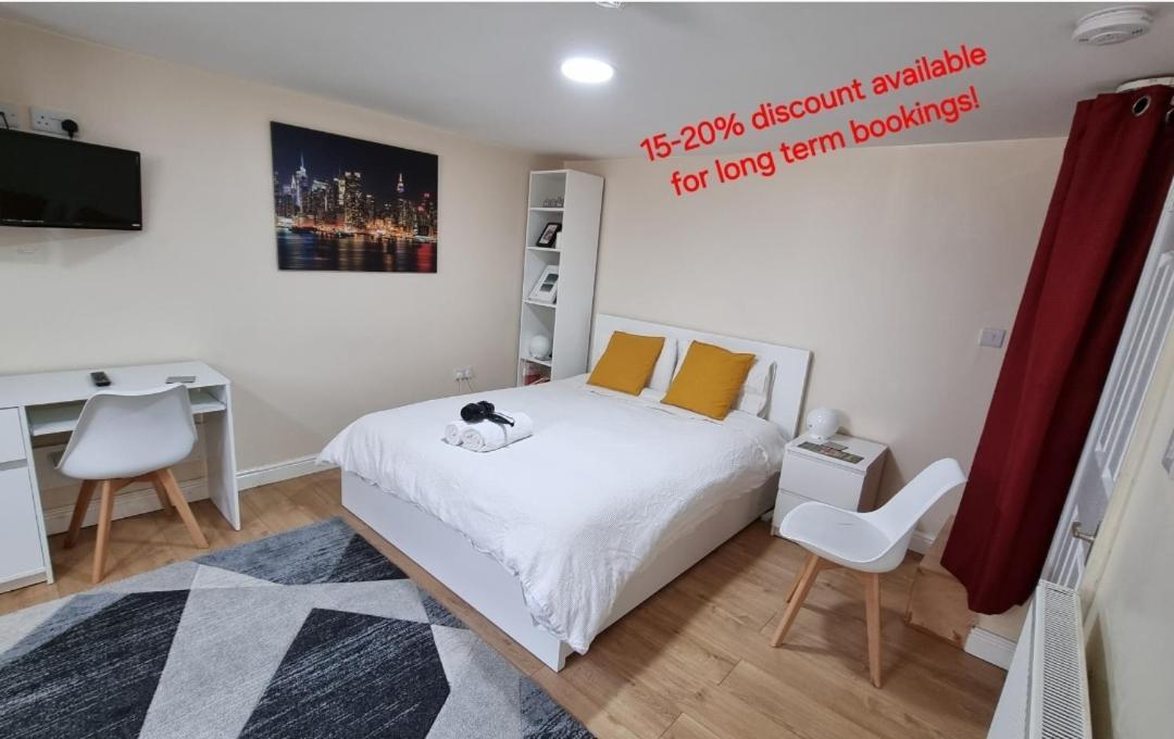 Lovely Studio-Flat With Free Parking, Free Wifi. Leeds  Zewnętrze zdjęcie